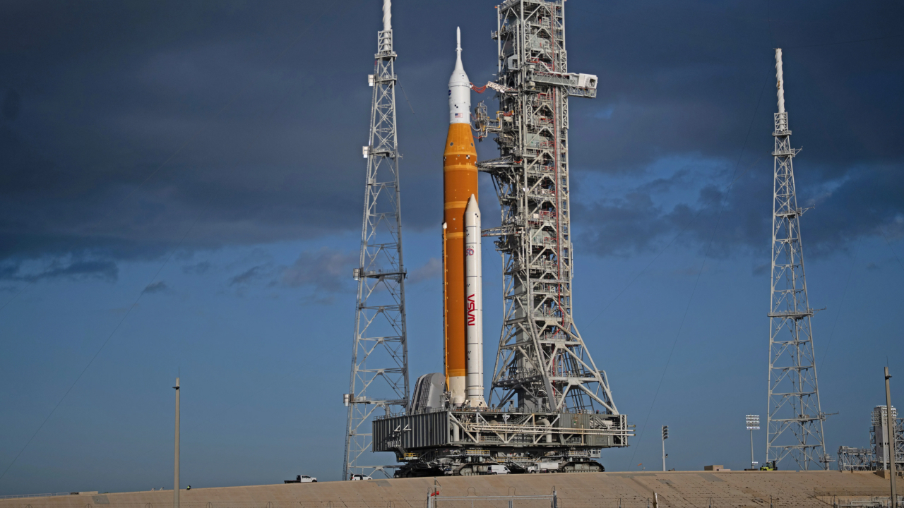 «Артемида-2» стартовала к Луне: исторический полет начался с курьеза