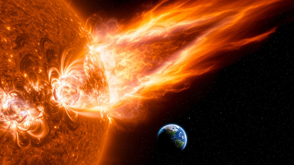На Солнце зафиксировали вспышку высшего балла — впервые за два месяца