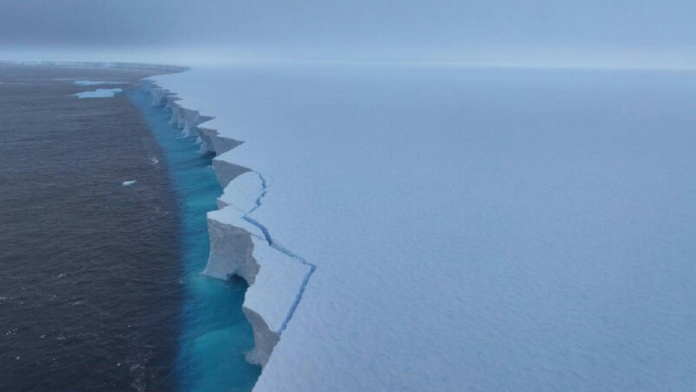 Айсберг А23а перестал быть самым большим в мире