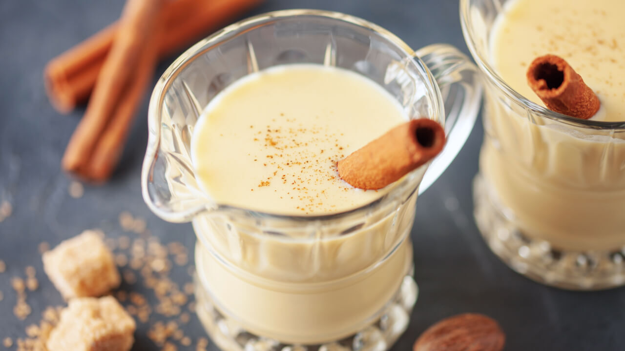 Почему ваниль — это одна из самых дорогих пряностей в мире