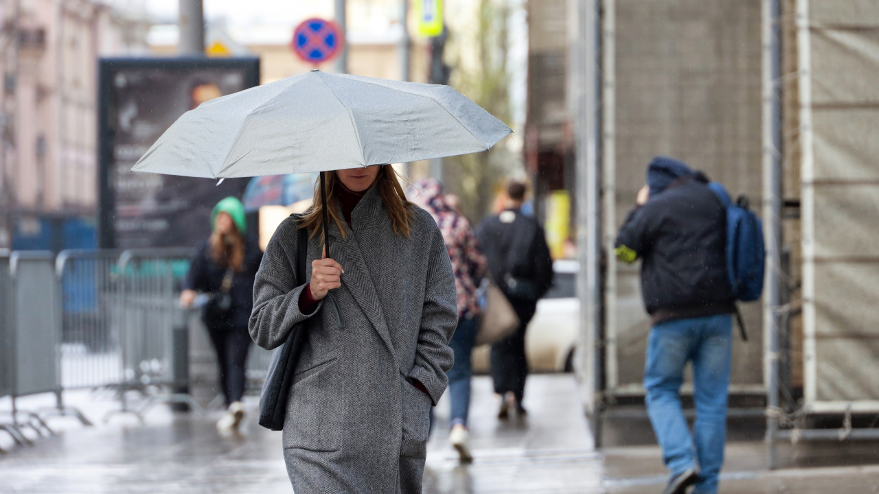 Аномальное тепло в Москве сменит внезапное похолодание