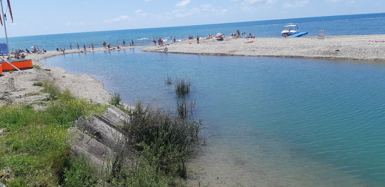 Село Дивноморское – самое настоящее туристическое сокровище.