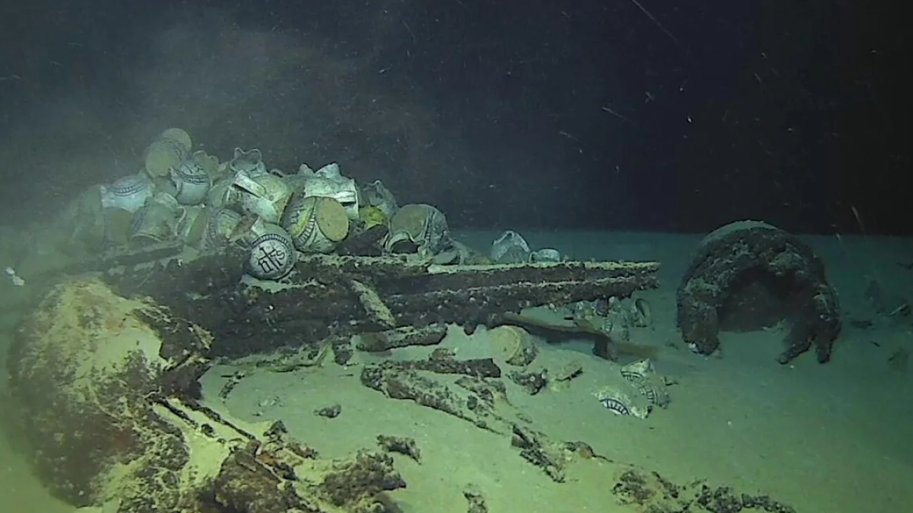 Подводный робот помог разгадать тайну самого глубокого кораблекрушения Франции
