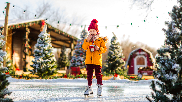 20 катков Москвы, где можно покататься на коньках зимой 2025–2026
