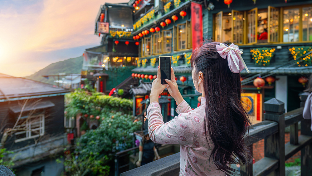 Минута на кадр: Китай вводит лимиты на фотосъемку у достопримечательностей