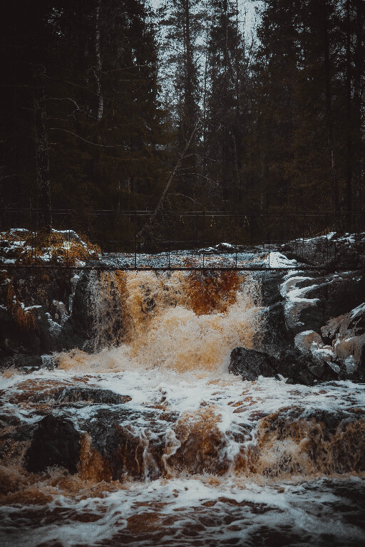 Карелия, Рускеальский водопады