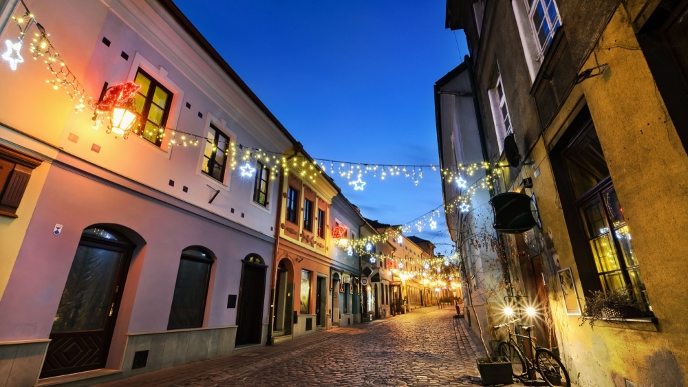 Названы страны, которые еще выдают шенгенские мультивизы россиянам