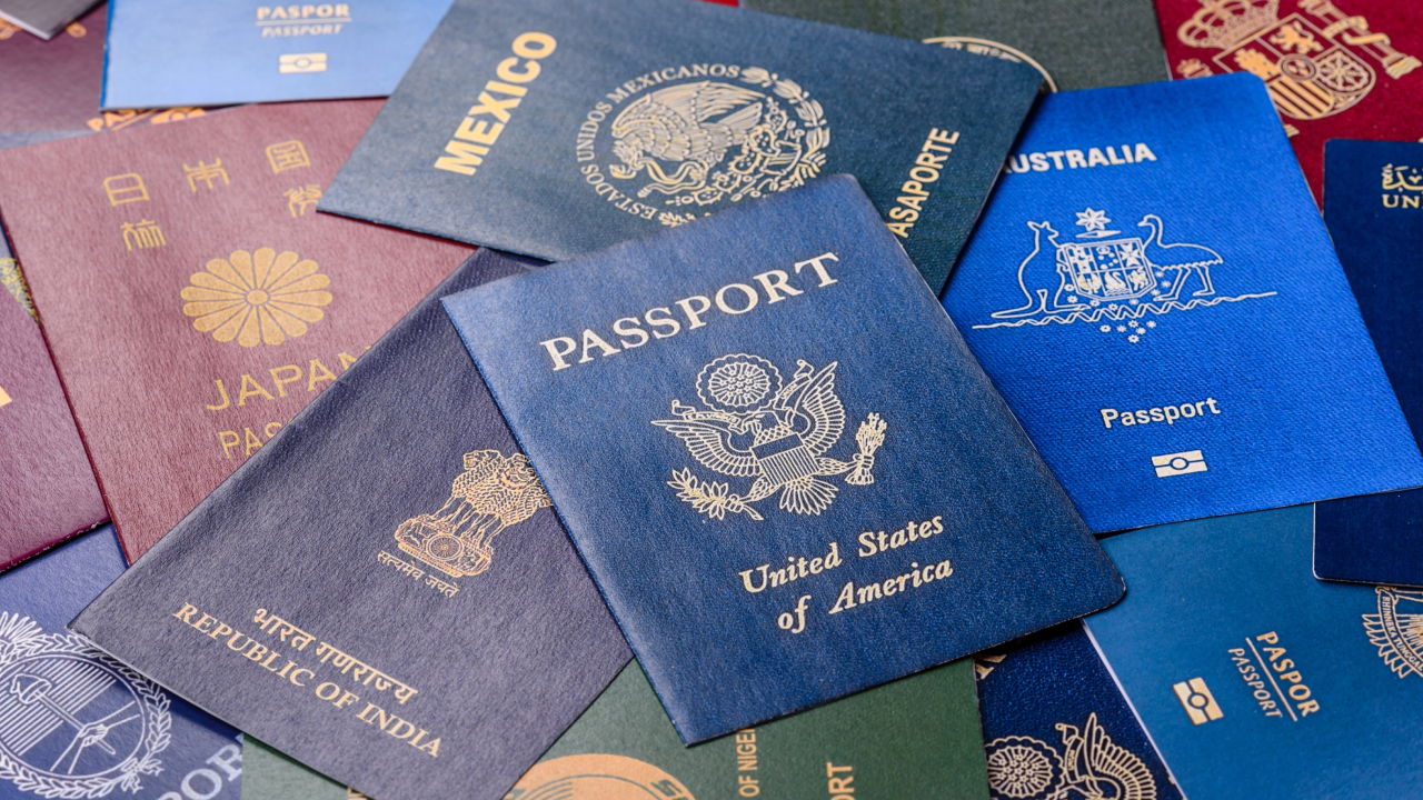 Рейтинг самых сильных паспортов мира: Россия — в топ-50