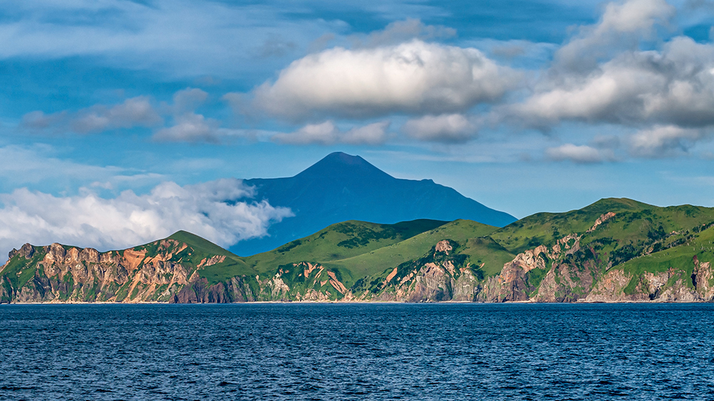 Сейсмическая активность нарастает: у Курил зафиксированы два сильных землетрясения