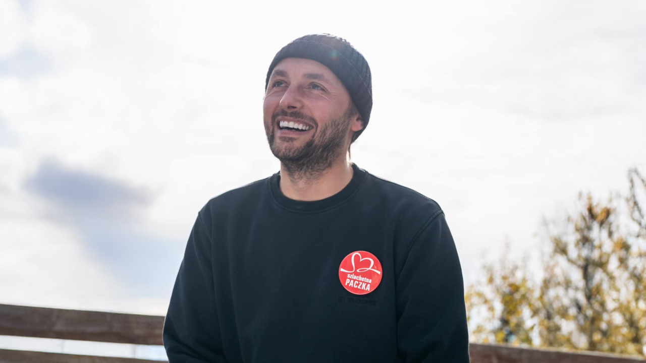 Первый в истории: альпинист спустился с Эвереста на лыжах без кислорода