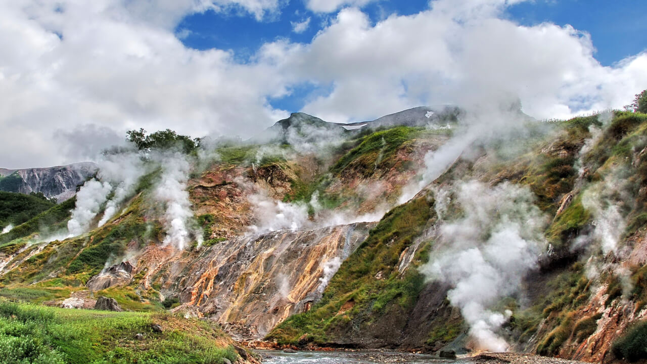 Ученый дал прогноз, как долго еще будет трясти Камчатку