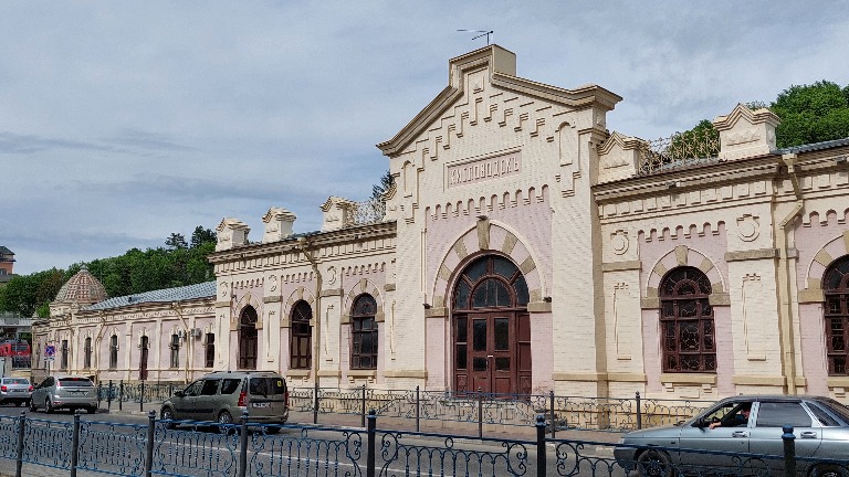 Чем заняться в Кисловодске, помимо питья нарзанов и принятия ванн