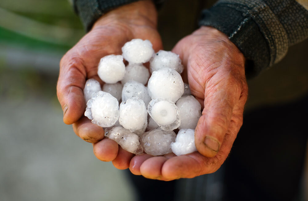Лед из горячего воздуха: жара провоцирует град на Филиппинах
