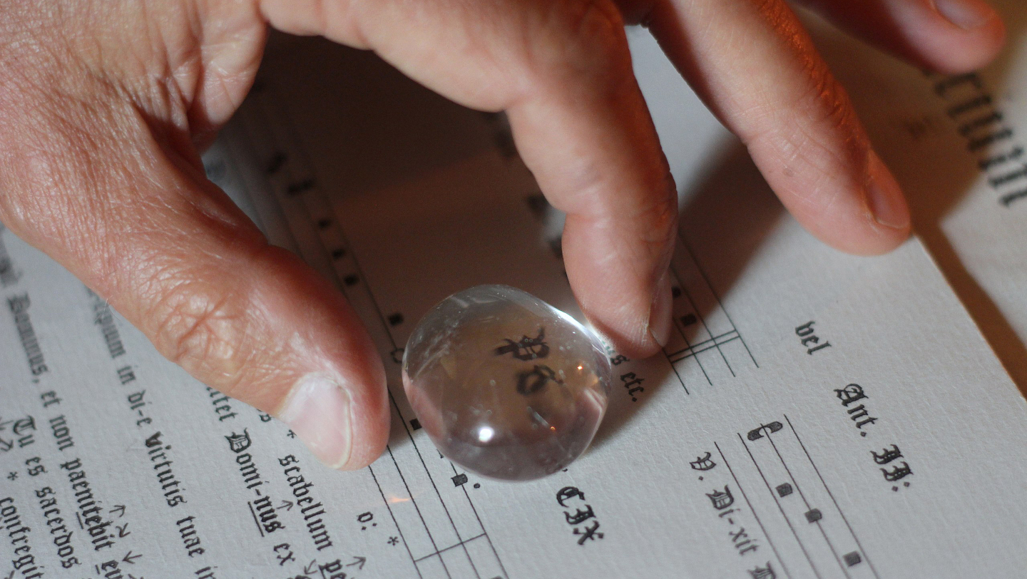 первые увеличители для чтения