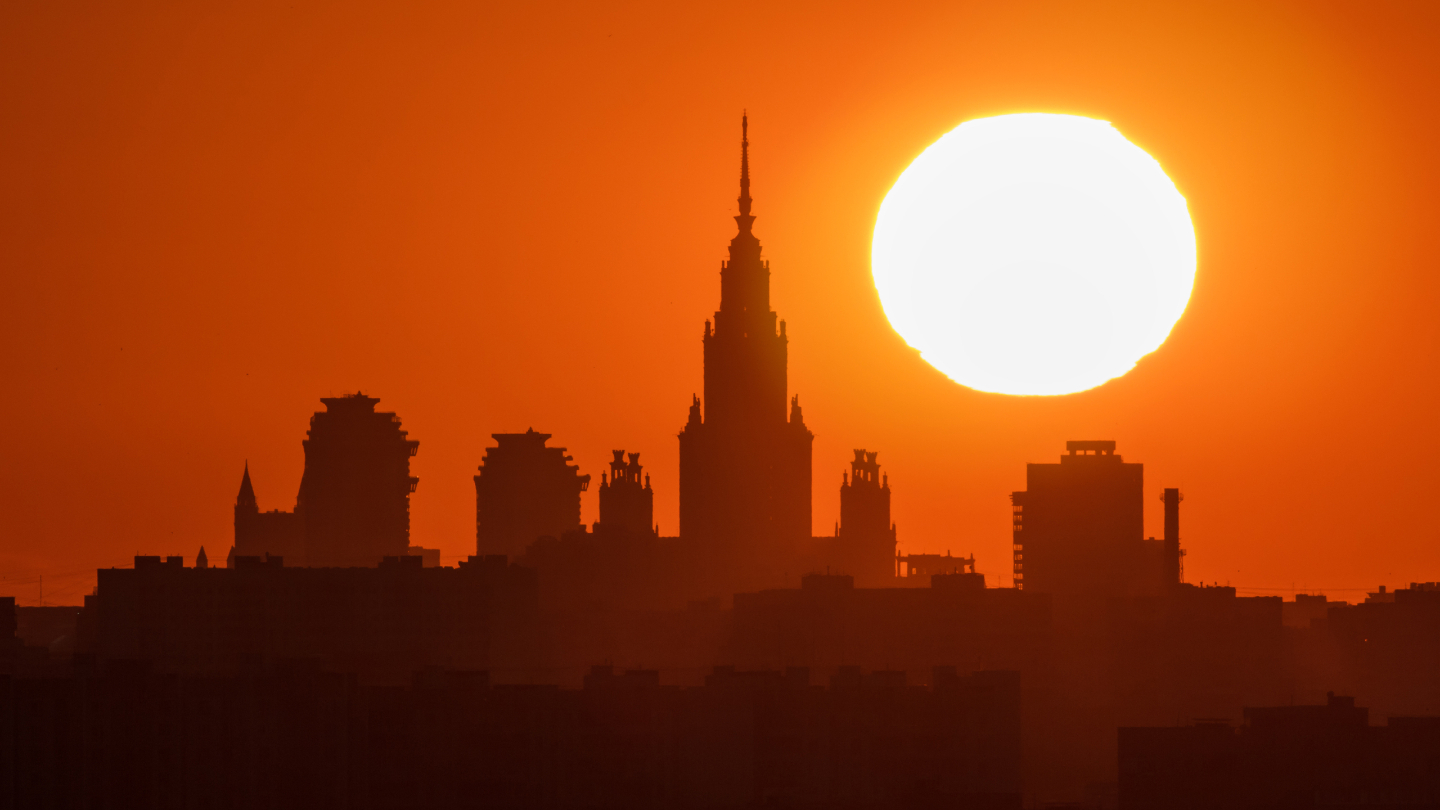 жара