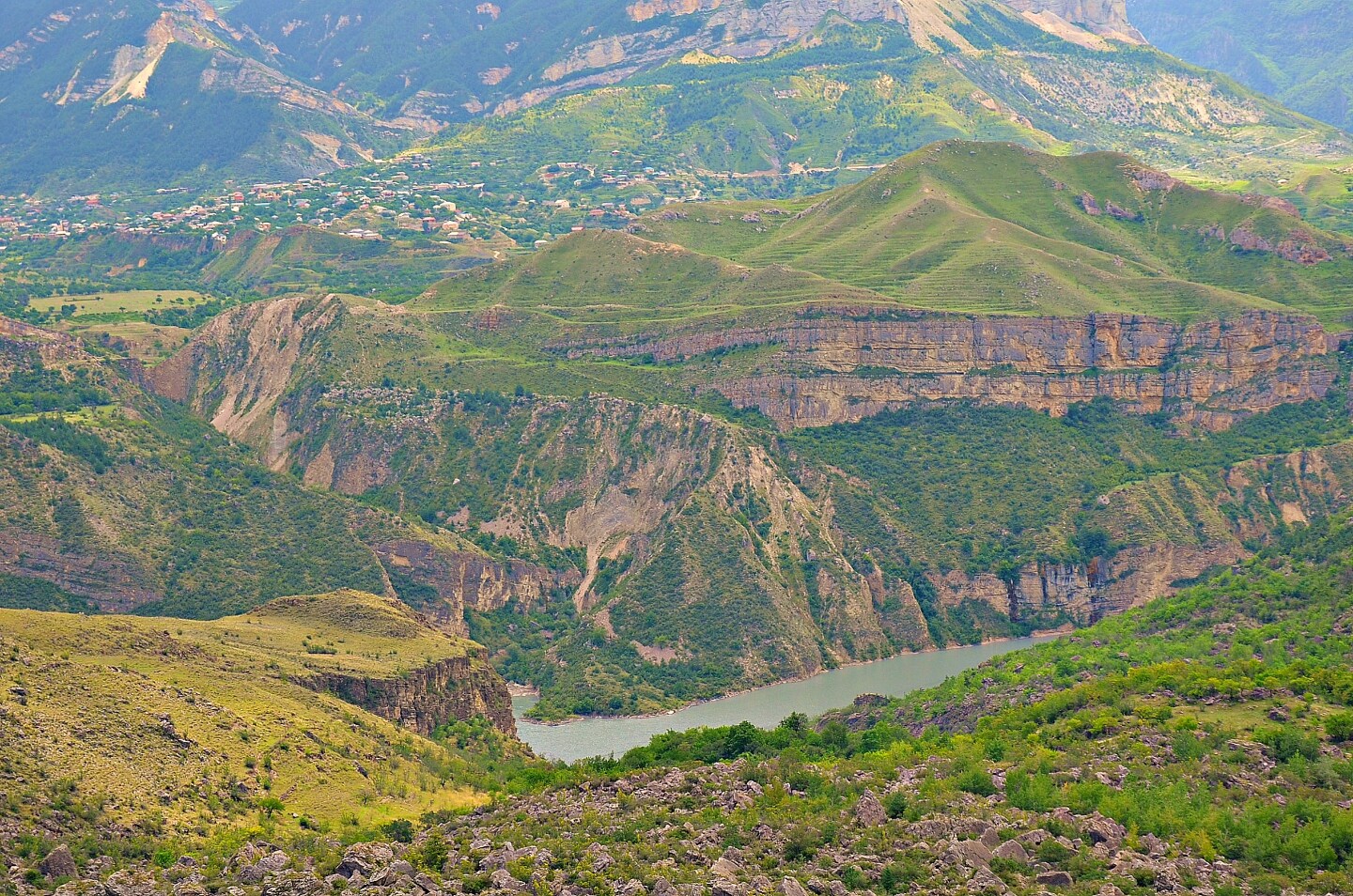 Село Гоцатль в каньоне реки Алатляр. Достопримечательность Дагестана -  Телеканал «Моя Планета»