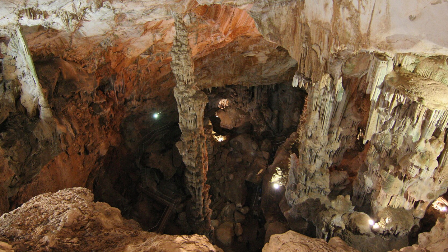 сталагнаты