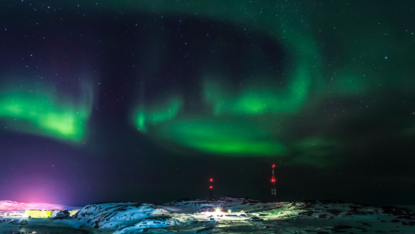 Мурманск, полярное сияние 