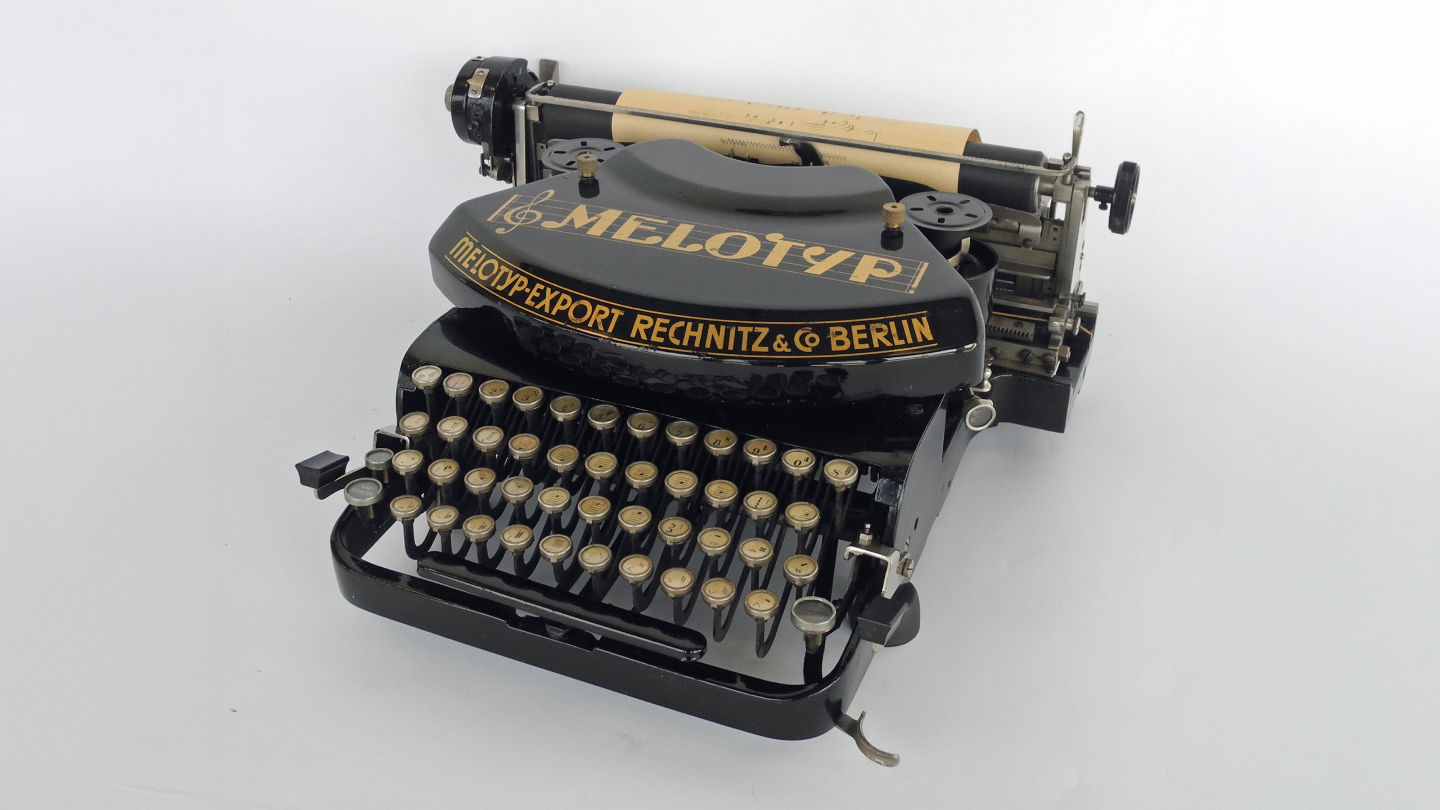 Печатная машинка для нот