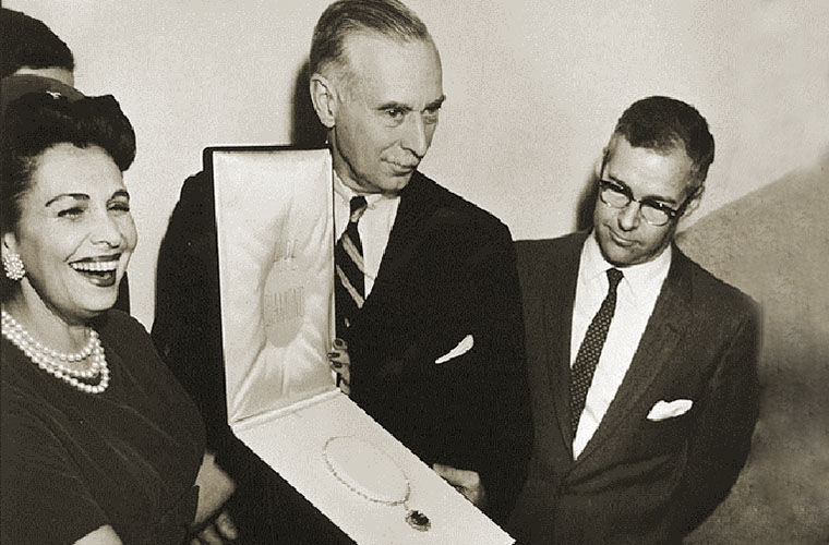 57f838b9542e21274c7463640b03f121 Как отправить снег по почте