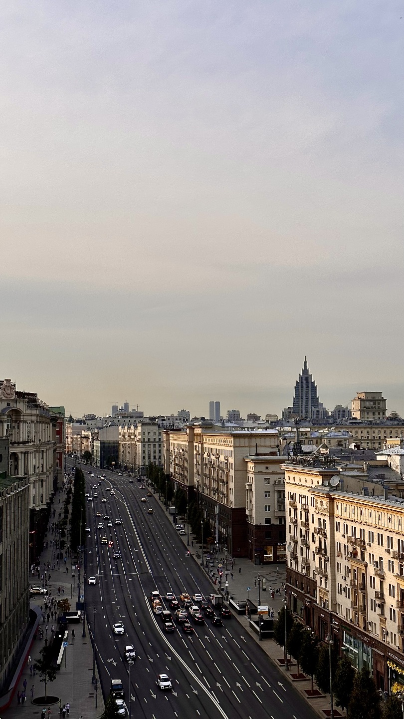 Москва, лето, центр... - Телеканал «Моя Планета»