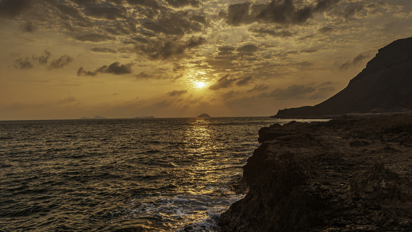 Ормузский пролив