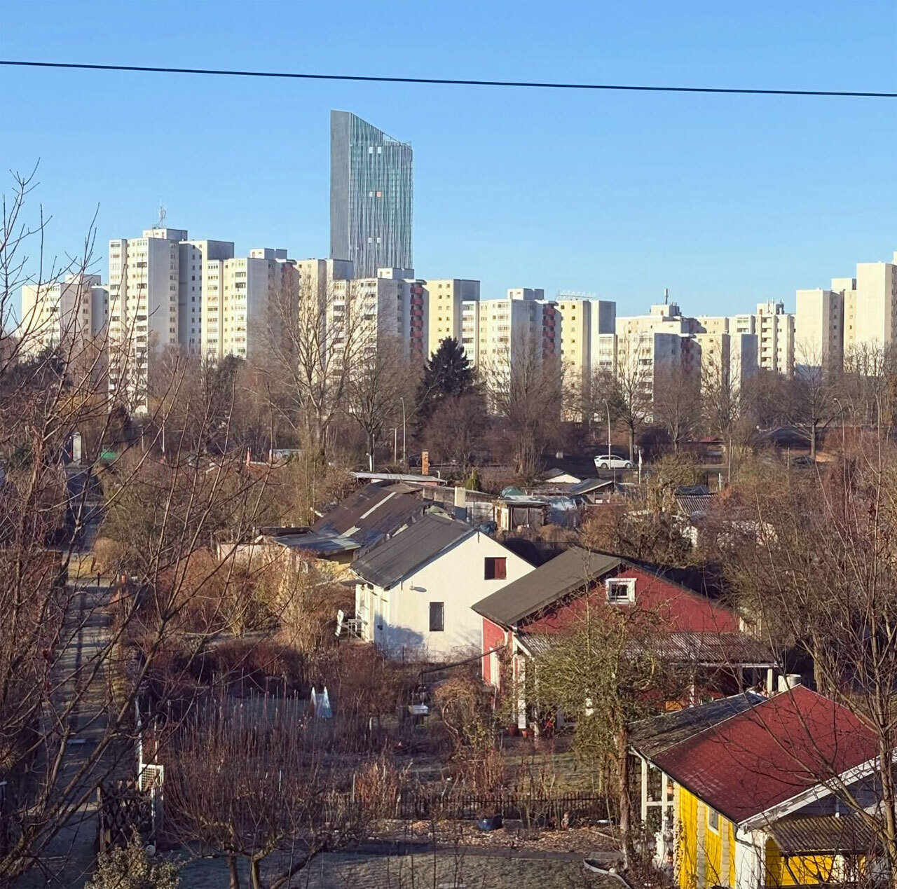 В Берлине построили первый в истории города небоскреб высотой 176 метров