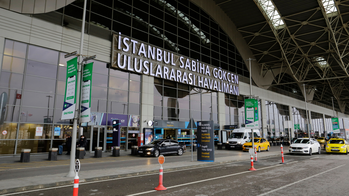 Аэропорт имени Сабихи Гекчен