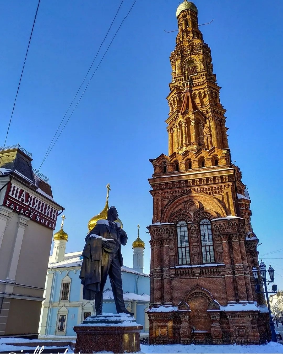 Здесь крестили Федора Шаляпина. Монументальная колокольня в центре Казани -  Телеканал «Моя Планета»