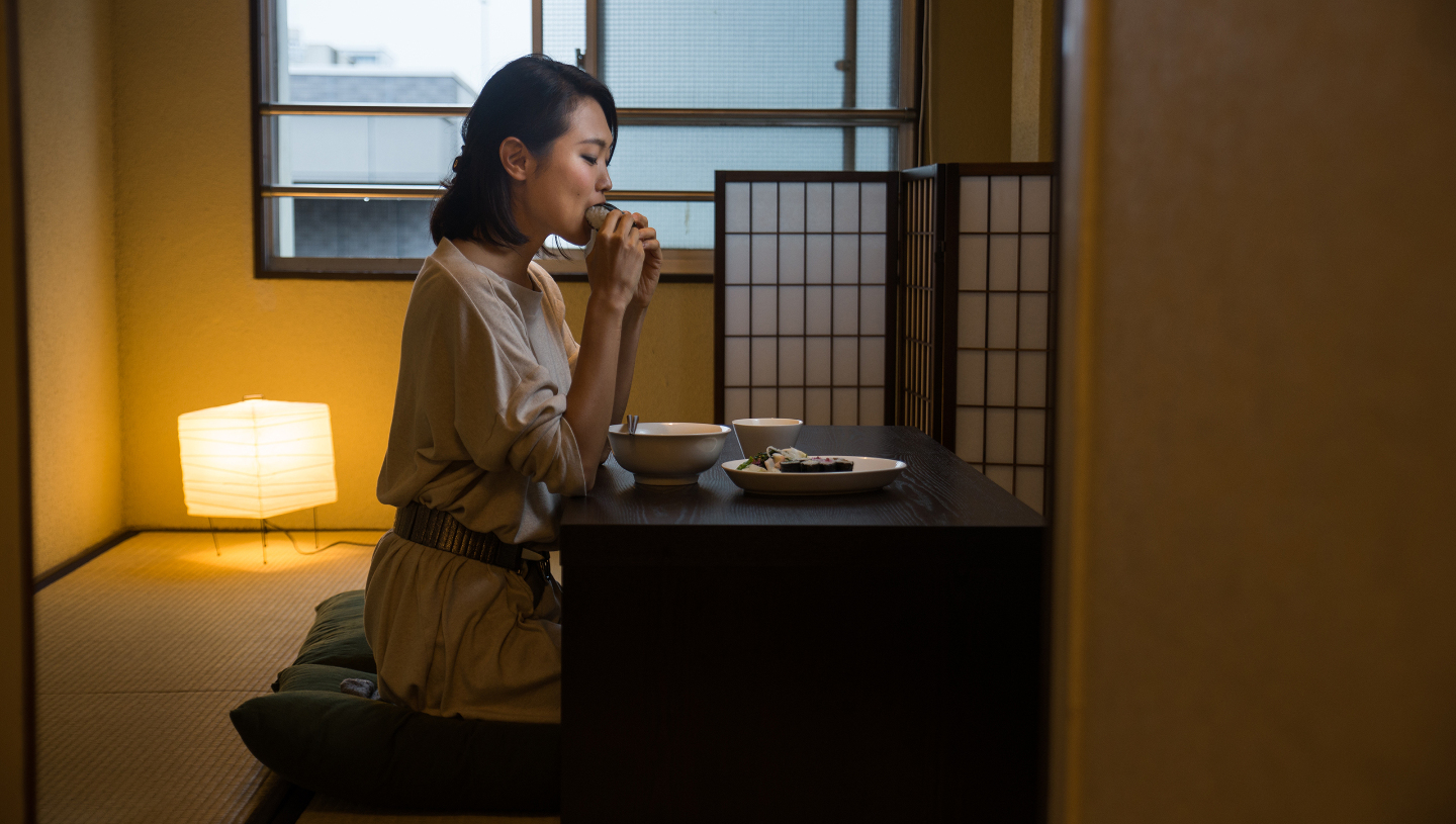 народы, которые едят на полу