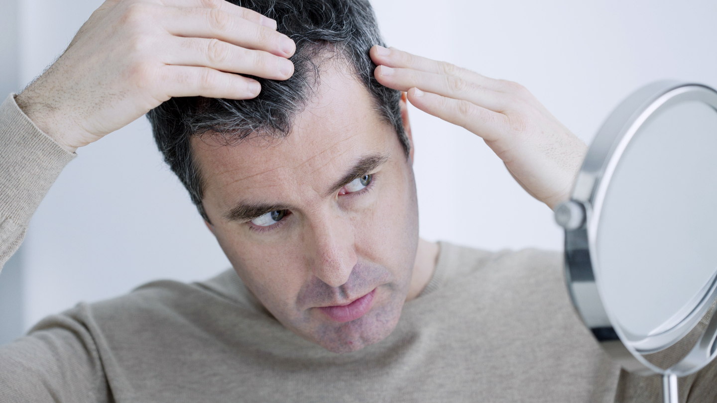 седые волосы