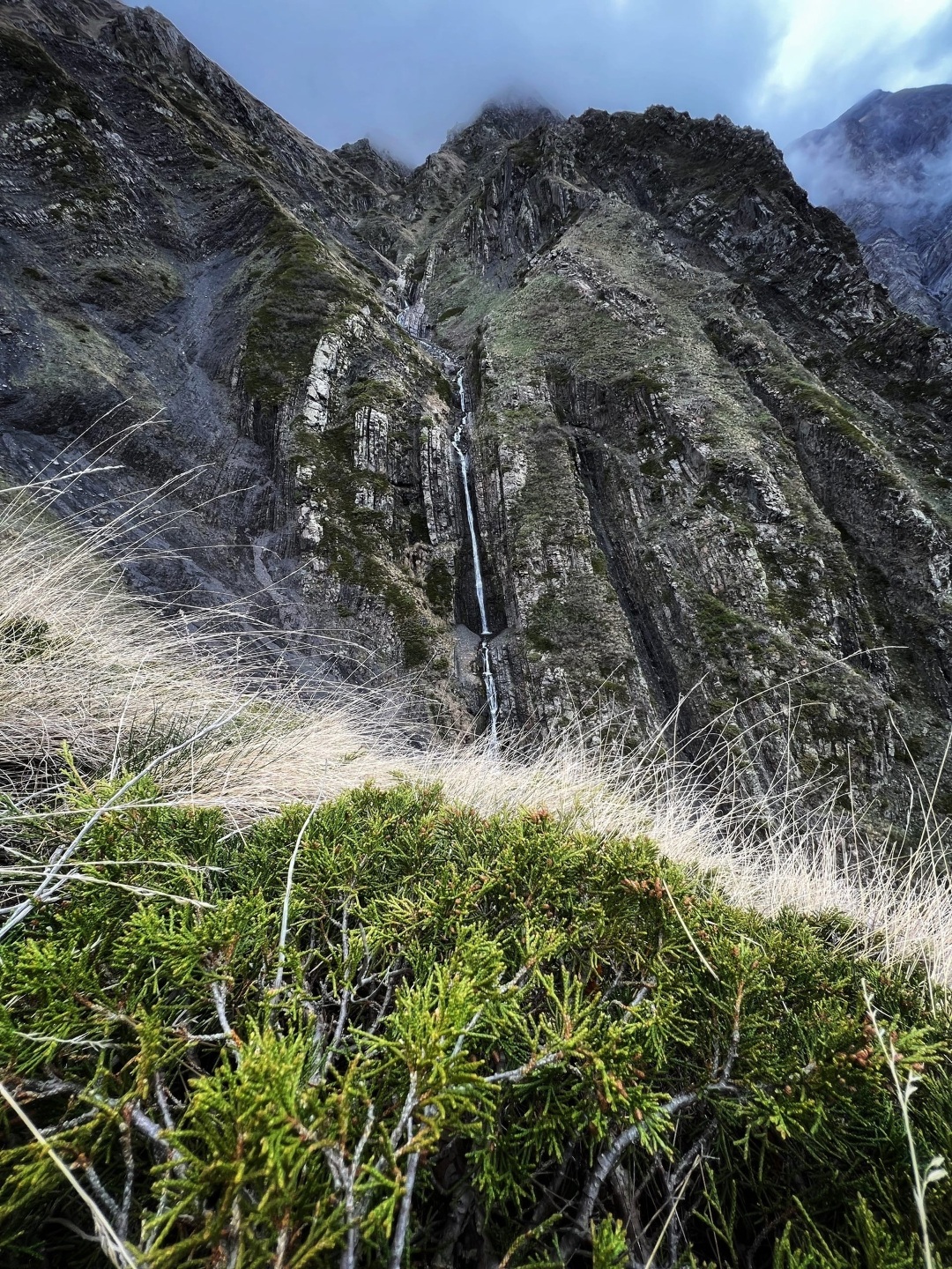 Село Гдым Дагестан. Гора Гдым. Дагестан фото природа. Шум гора.