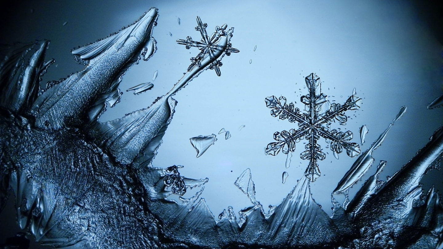 Снежинки