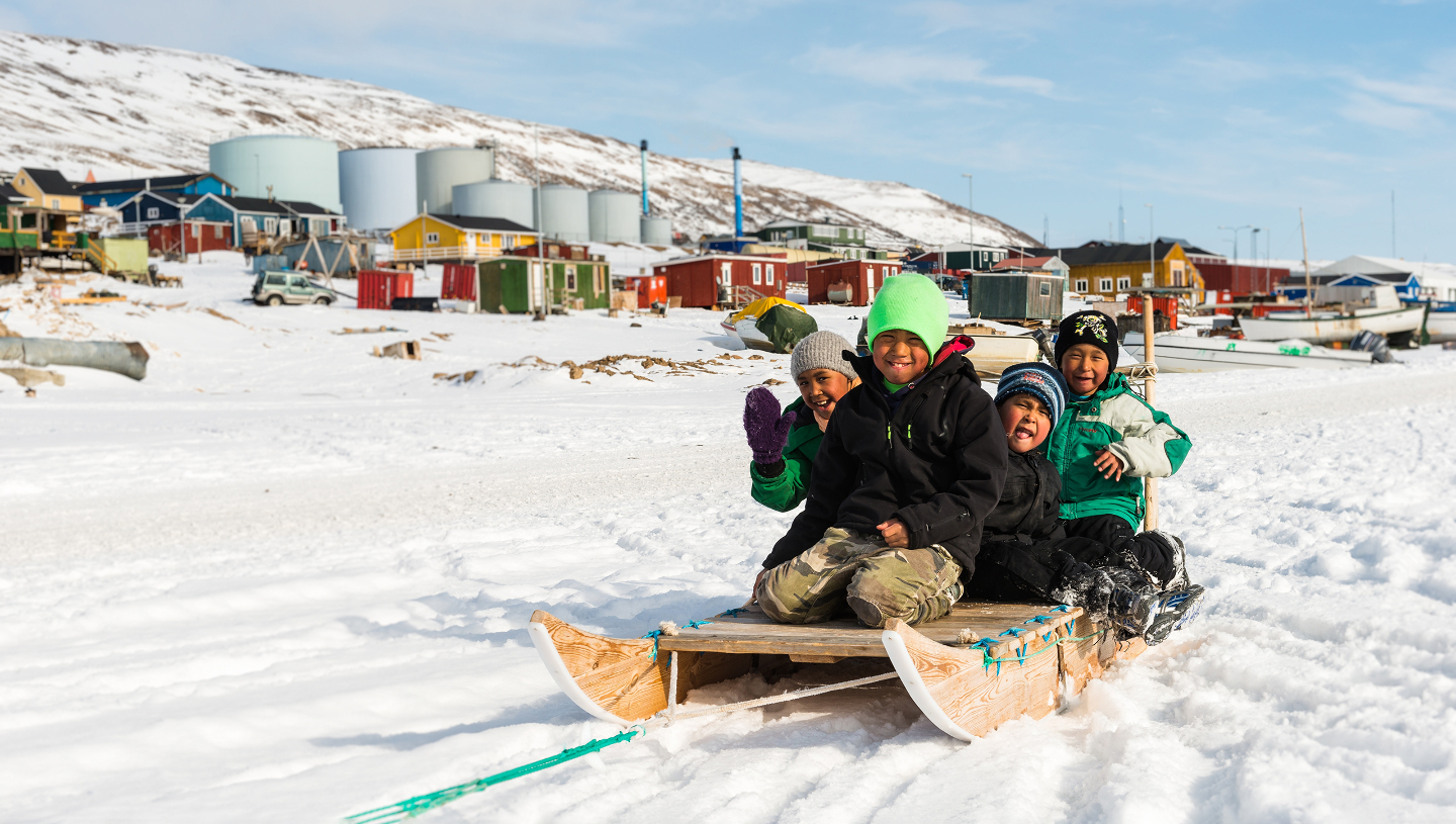 Гренландия, местные жители