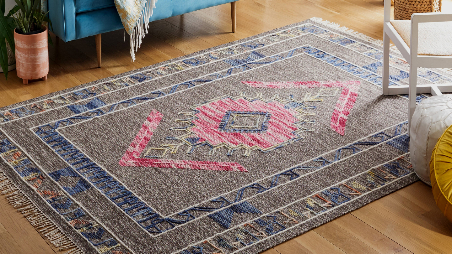 Современный ковер