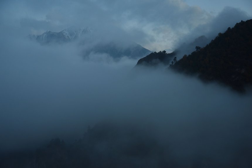 Мглистые горы - leonid_isakov@mail.ru