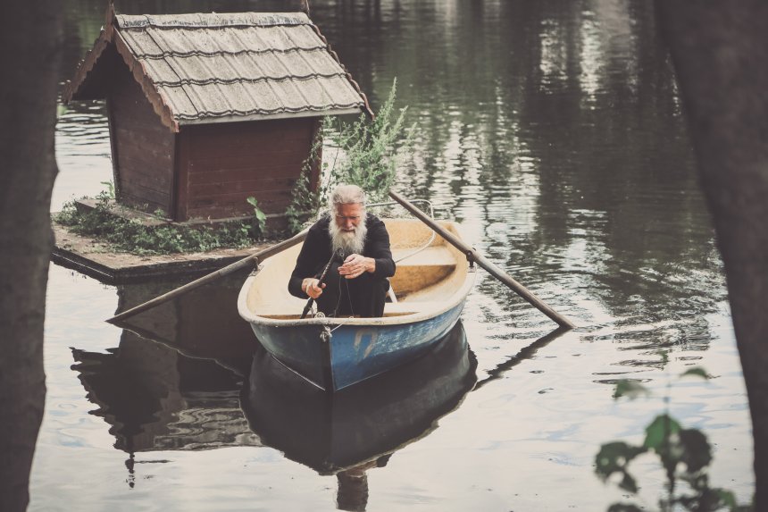 Монах-рыбак - Андрей