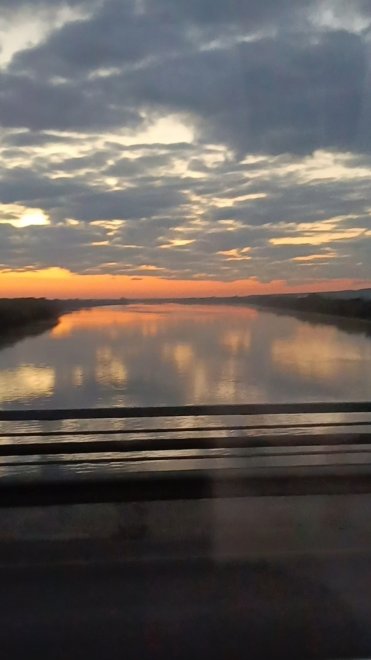 1.Фонарь с паутиной 2. Рассвет Подмосковья -  