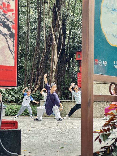 Обычный день в необычной стране - Олег (1/7)