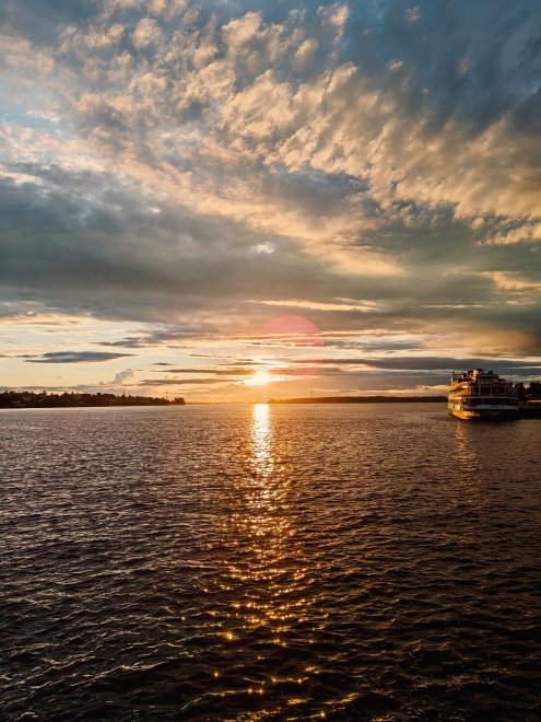 Закат над р.Волга -  