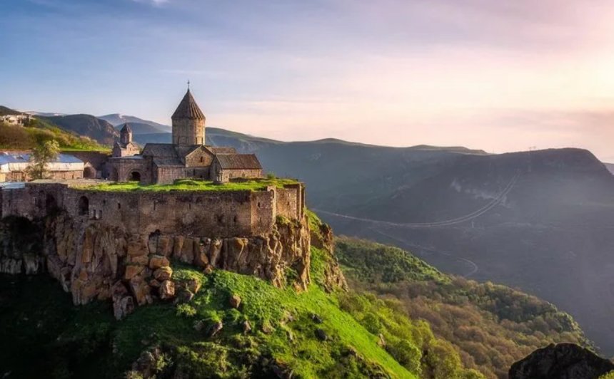 Татевский монастырь - Каролина