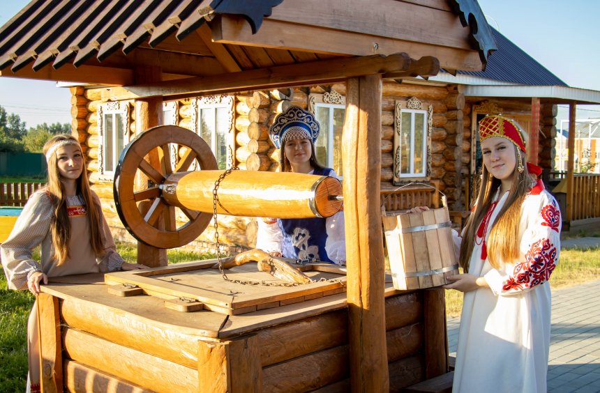 Сохраняя традиции - Алиса