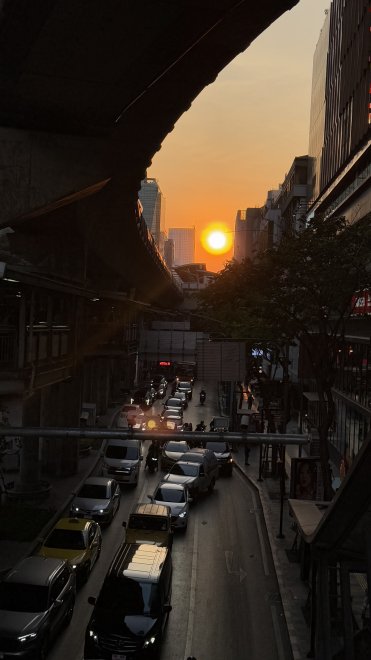 Путешествие Бангкок, Казахстан , Якутия - Anna (1/8)