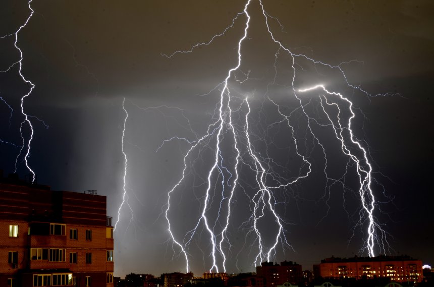 Ночная гроза - Алексей