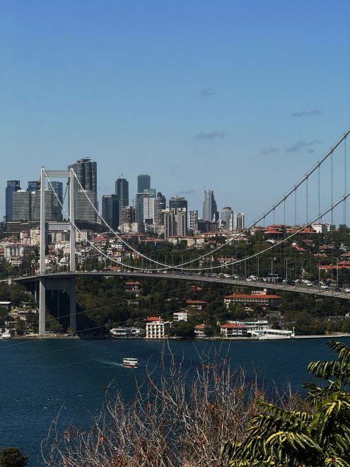 Август в Стамбуле -   (1/8)