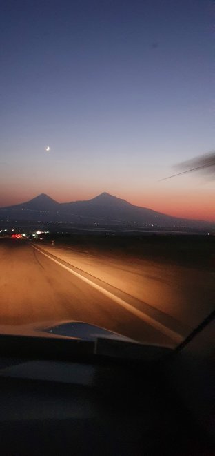 Монастырь Нораванк - Ваган (1/4)