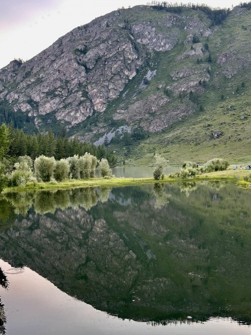 Зеркальная гладь озера - Татьяна Чухванцева