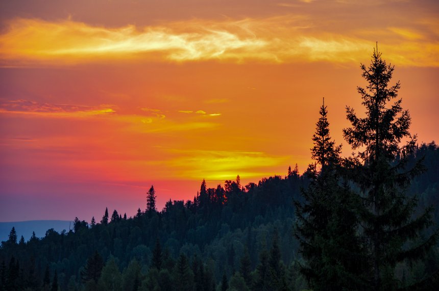 Огненный закат в горах - Вера Давлетшина