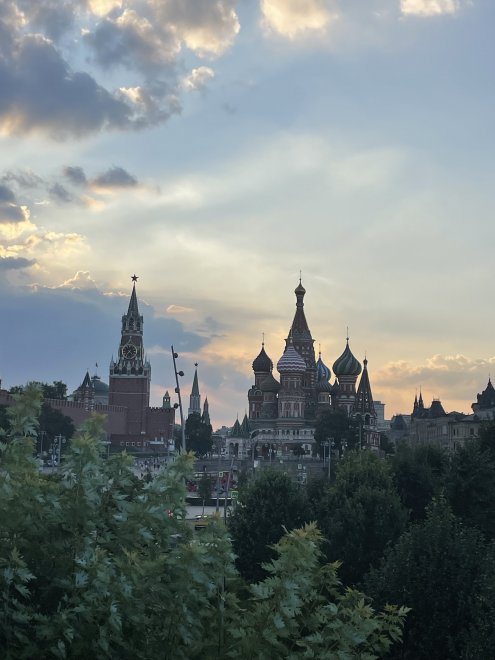 москва -   (1/8)