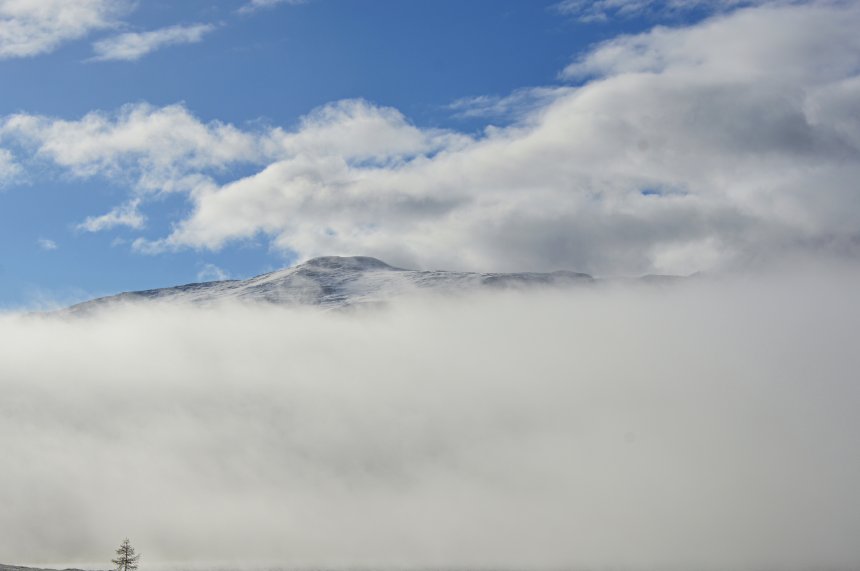 Там где нет связи -   (1/8)